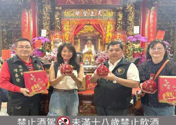 感恩媽祖停轎庇顧泰山　今推24K金絲線描繪媽祖金身 隨瓶附贈鑾轎金獅