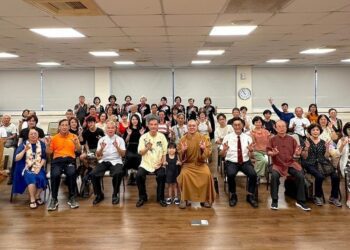 明月禪心藝術展：達摩彩墨與葫蘆雕刻的心靈之旅