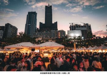 鹹酥雞嘉年華兩日吸引十萬人朝聖 業者開心炸到手軟