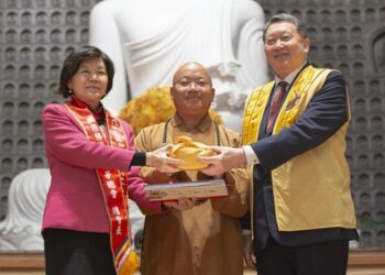 國際佛光會中華總會 潘維剛接任總會長