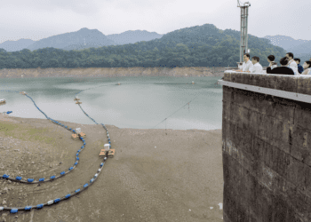 張善政視察石門水庫 期許中央與地方持續合作穩定供水