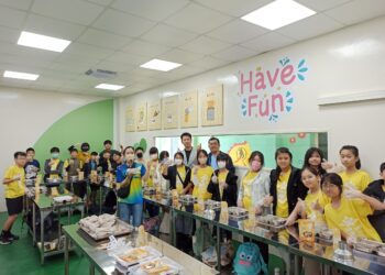 宜蘭羅東公正國小師生至青操食品接受食農教育洗禮　透過接觸米糧學會珍惜食物