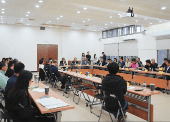 侯友宜親赴瑞芳產業園區 與企業面對面 搶先佈局國際經濟風險