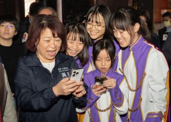 首款廟宇實境解謎遊戲上線　嘉義城隍廟攜手大業實中玩科技