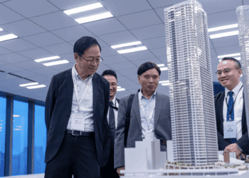 張善政赴日取經軌道經濟　會面東京兩大都市再生推手