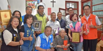 九九重陽節前夕 竹東鎮長郭遠彰親訪百歲人瑞祝賀
