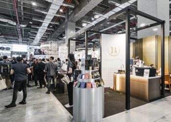 台中飄香半甲子咖啡館　自家烘培展現咖啡獨特自由奔放香氣！