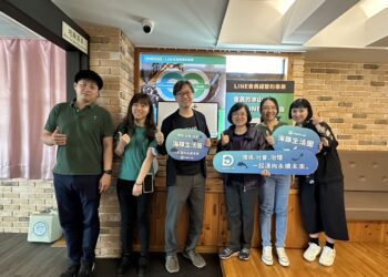 輔導新創公司遞伊家科技 青年局副局長汪小芬親臨訪視