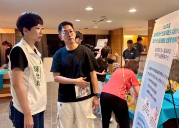 窩福APP走入安南社區 中嘉寬頻｜三冠王．雙子星打造智慧親子生活圈