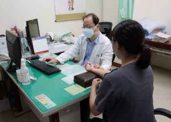 影音/機能退化型頭痛 痛到感嘆人生　經中醫調理放緩步調或可解