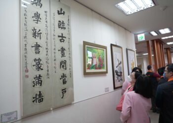 雲林青溪新文藝學會榮家開展　用藝術療癒長輩身心靈