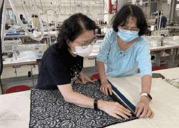 多一個技藝 人生多一分助力 新北市培訓不利處境婦女學抱枕並義賣