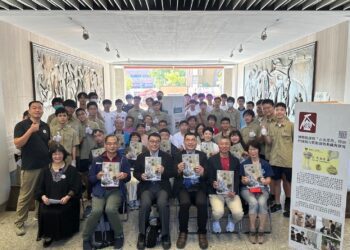 南一中博物館學推出「石光荏苒」特展探索歷史與石質文化魅力展期至19日