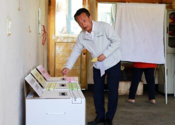 2024總統及立委大選　翁章梁返鄉投票