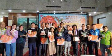 影音/興達港烏金進軍速食通路　高雄市議會站台力挺在地漁業