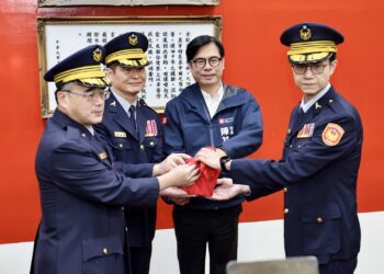高雄市政府警察局卸　新任分局長與大隊長聯合交接典禮