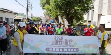 百位車友「騎見光復」！徐行縱谷深度走入濕地   森林與部落