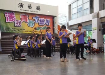 漾我青春才藝秀中正國小國樂班 帶領聽眾進入音樂時光機