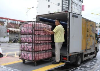 市公所迅速投入災後復原 「曾記麻糬」慰勞工作人員麻糬