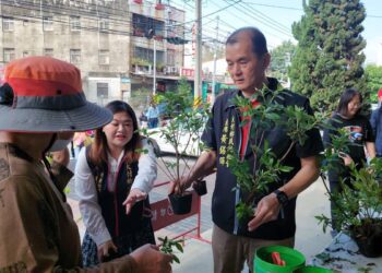 以實際行動支持環保　大村鄉植樹節舉辦光碟片換樹苗及狂犬病疫苗施打
