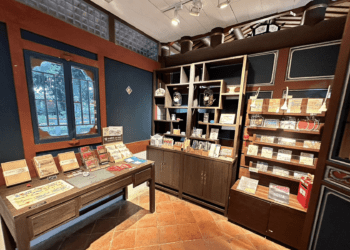 「卡哇伊」上桌 林本源園邸推出迷你建築桌上收納盒