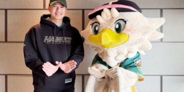 《CPBL》中職休賽季重磅交易 黃子鵬回家了! 5年6600萬轉戰台鋼雄鷹