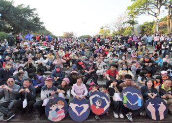 愛要及時！彰化情人節　520對情侶齊聲「我愛你」