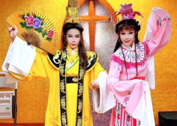 4月6日古風遊淡水 著漢服觀折子戲