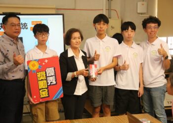 赴美參加APP創作競賽 羅東國中獲縣府表揚