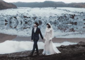 金曲獎最佳演唱組合 Crispy脆樂團團員Skippy與丁丁愛情長跑14年 舉辦浪漫婚禮正式成為夫妻