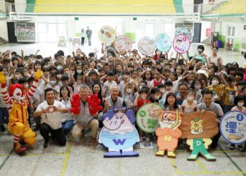 嘉市府偕麥當勞叔叔驚喜現身校園　宣導正確勤洗手遠離腸病毒