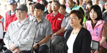 卓揆視察彰化芬園貓羅溪改善工程 王惠美縣長爭取建設經費