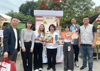 台灣驕傲3點1刻抵嘉啦！十秒冷萃咖啡驚豔全場