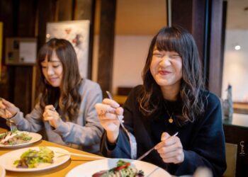 中秋刷卡首選！滙豐Live+現金回饋卡 帶你聚餐賺回饋團圓更超值！