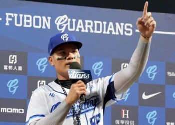 影/《CPBL》張育成炸裂中職生涯首發再見轟 9下兩出局不思議逆轉三分砲助富邦中止3連敗