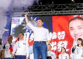 近5萬高雄鄉親力挺！　侯友宜：就從高雄開始，拚出台灣好未來
