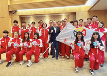 侯友宜授旗振奮士氣 新北代表隊出征全原運