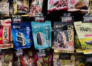 瓜子界ＬＶ！日本人氣瓜子撲台   黑松露口味搶市