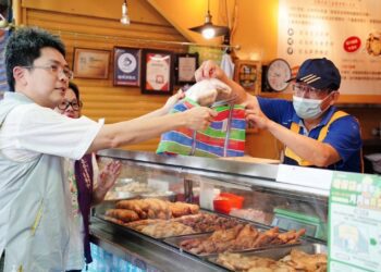 響應環境永續抽獎金　嘉市「環保袋迺菜市-月月抽買菜金」活動開跑