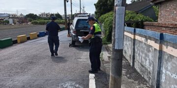 註銷車輛僥倖停路邊 監理站當場遭拖吊再追繳稅費