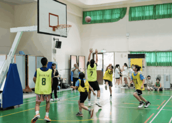 新北小衛星籃球鬥牛賽熱血開打 兒少暑期放電 同步強化反毒宣導