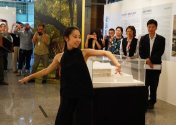 回顧臺灣現代建築的嘗試與發展 文化部藝廊推出「現代之眼：張肇康建築展」