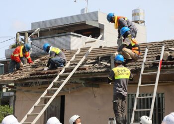 協助嘉義縣受災戶重建家園　消防、百工修繕利他協會、慈濟投入人物力