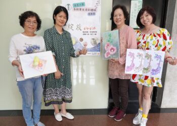 影音／大葉長青大學色筆生活彩繪班成果展　「綻放」員林圖書館展出