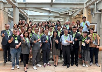 華人企業永續聯盟參訪歐萊德總部 探索碳中和實踐之路