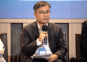 第二屆數位人權研討會 柯偉震副總:中華電信減碳永續領先業界