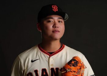 影/《MLB》鄧愷威對決宇宙道奇 三振大谷兩次又K掉「木屐」、「自由人」 3局6K失兩分無關勝敗