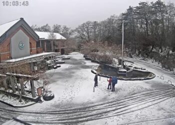 影音/小年夜強烈大陸冷氣團南下 高山降雪
