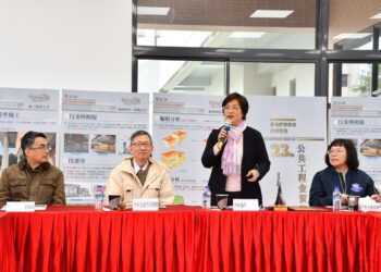 桃市府取經彰縣參訪員林長照社福大樓　讚許王惠美十分重視公共工程品質