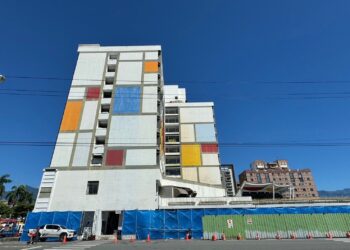 花蓮翰品酒店7∕31起拆除 縣府提醒用路人注意安全
